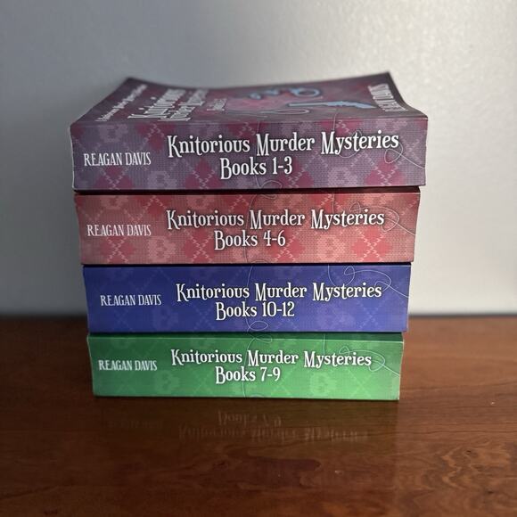 Knitorious Murder Mysteries; Reagan Davis; 2020; Lot Of‎ 4 Books 1-12 - Picture 2 of 9